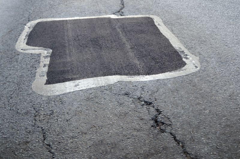 Road Crack Repair in Los Angeles, CA